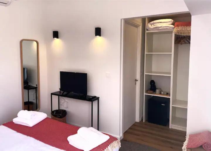 Aires Hostel São Roque do Pico Esterno foto